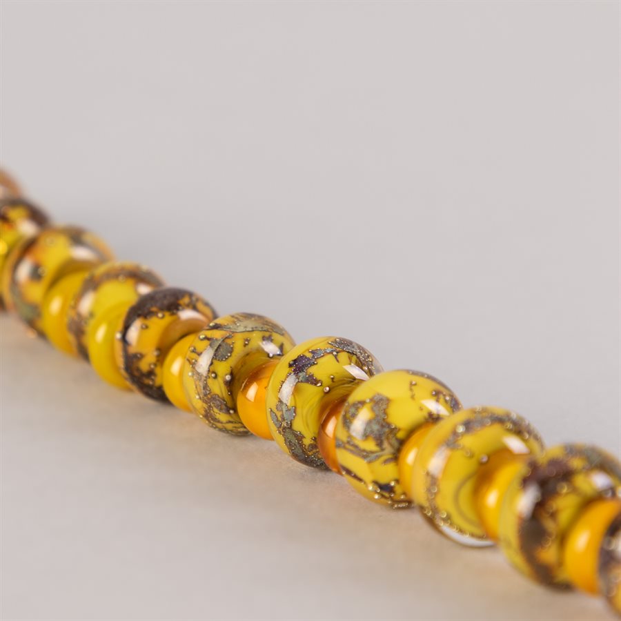 Bracelet en billes de verre faites main, avec feuilles d'argent Bracelet en billes de verre faites main, avec feuilles d'argent