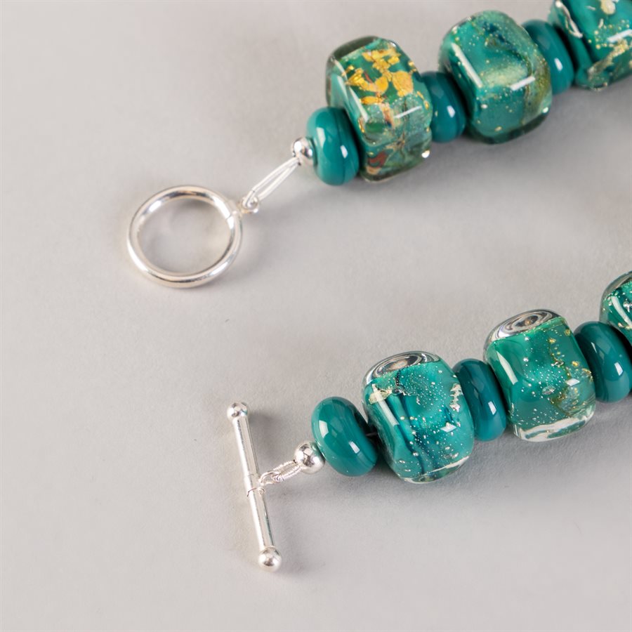Bracelet en billes de verre faites main, avec feuilles d'argent Bracelet en billes de verre faites main, avec feuilles d'argent