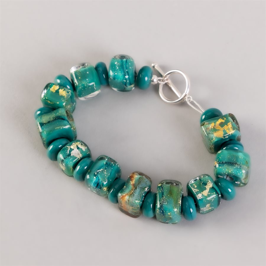 Bracelet en billes de verre faites main, avec feuilles d'argent Bracelet en billes de verre faites main, avec feuilles d'argent