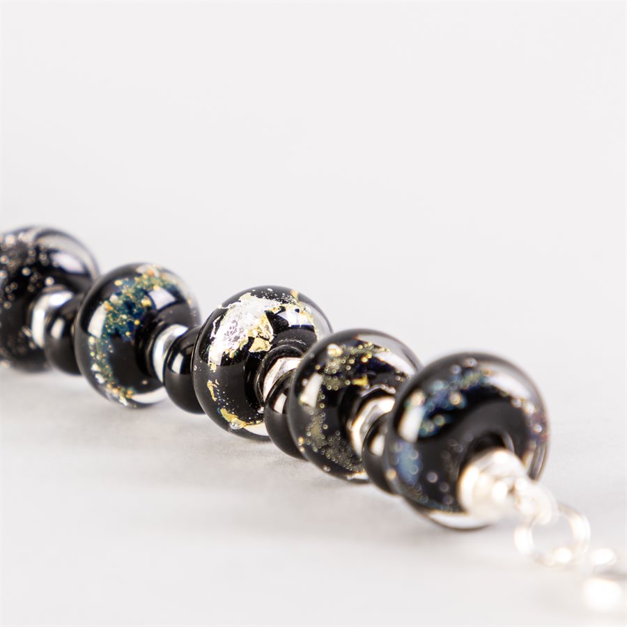 Bracelet en billes de verre faites main, avec feuilles d'argent Bracelet en billes de verre faites main, avec feuilles d'argent