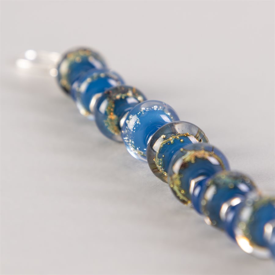 Bracelet en billes de verre faites main, avec feuilles d'argent Bracelet en billes de verre faites main, avec feuilles d'argent