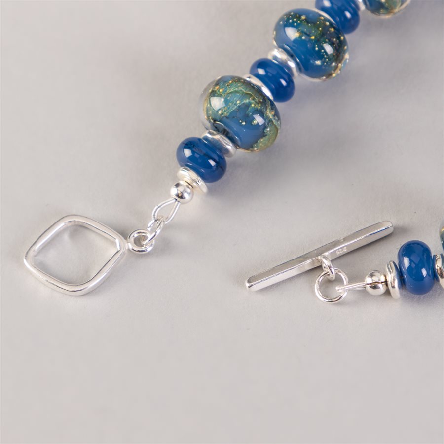 Bracelet en billes de verre faites main, avec feuilles d'argent Bracelet en billes de verre faites main, avec feuilles d'argent