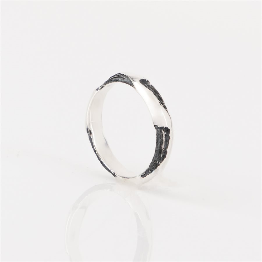 3mm marbled engraved silver bangle 7½
