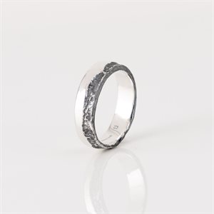 Jonc plat 6mm en argent à demi gravé