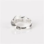 Domed flame effect bangle ring