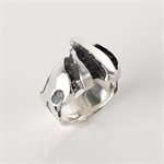 Bague avec ornement légèrement bombé effet 3 gravures - Grandeur 9