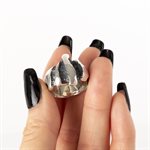 Bague avec ornement légèrement bombé effet 3 gravures - Grandeur 9