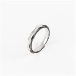 Jonc 4 mm texturé avec bande lustré au centre