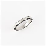 Jonc 4 mm texturé avec bande lustré au centre