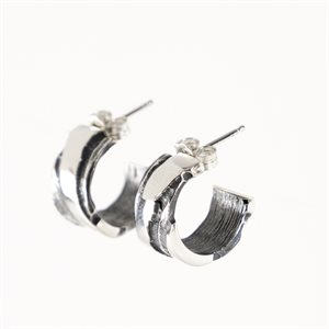 Demie crécole avec bandes gravées