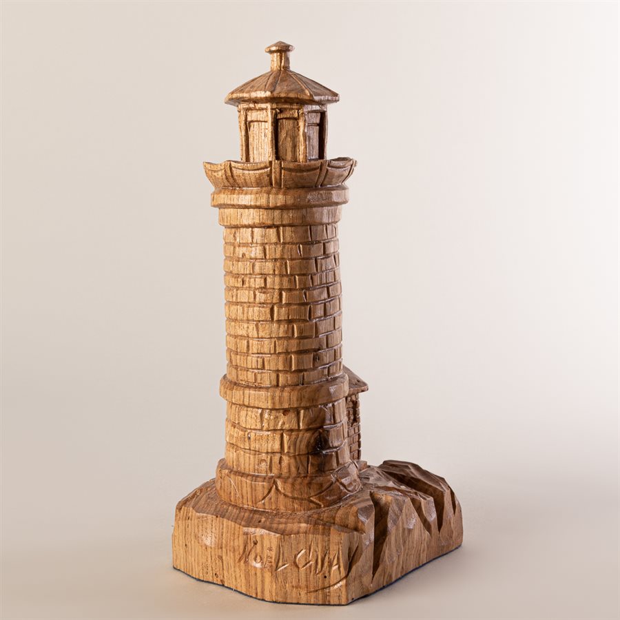 Phare du pilier miniature en bois sculpté, grand format Phare du pilier miniature en bois sculpté, grand format