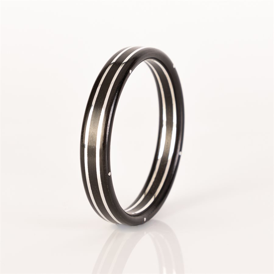 Bracelet en bois d'ébène et en argent Bracelet en bois d'ébène et en argent