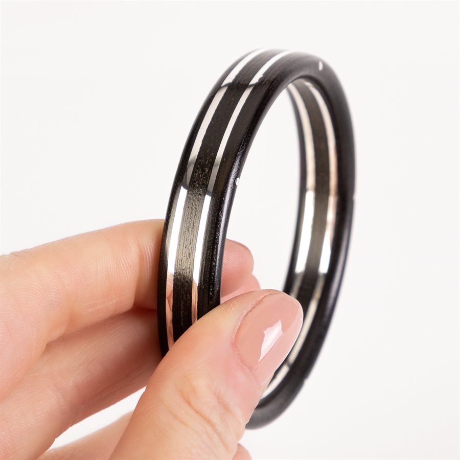 Bracelet en bois d'ébène et en argent Bracelet en bois d'ébène et en argent