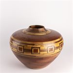 Grand vase décoratif de 273 pièces en frêne, noyer, makoré et marblewood Grand vase  décoratif de 273 pièces en frêne, noyer, makoré et marblewood