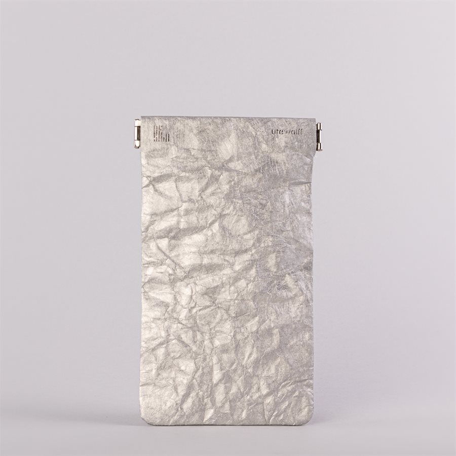 Étui porte-tout, petit format, modèle maquillage, argent et gris Étui porte-tout, petit format, modèle maquillage, argent et gris