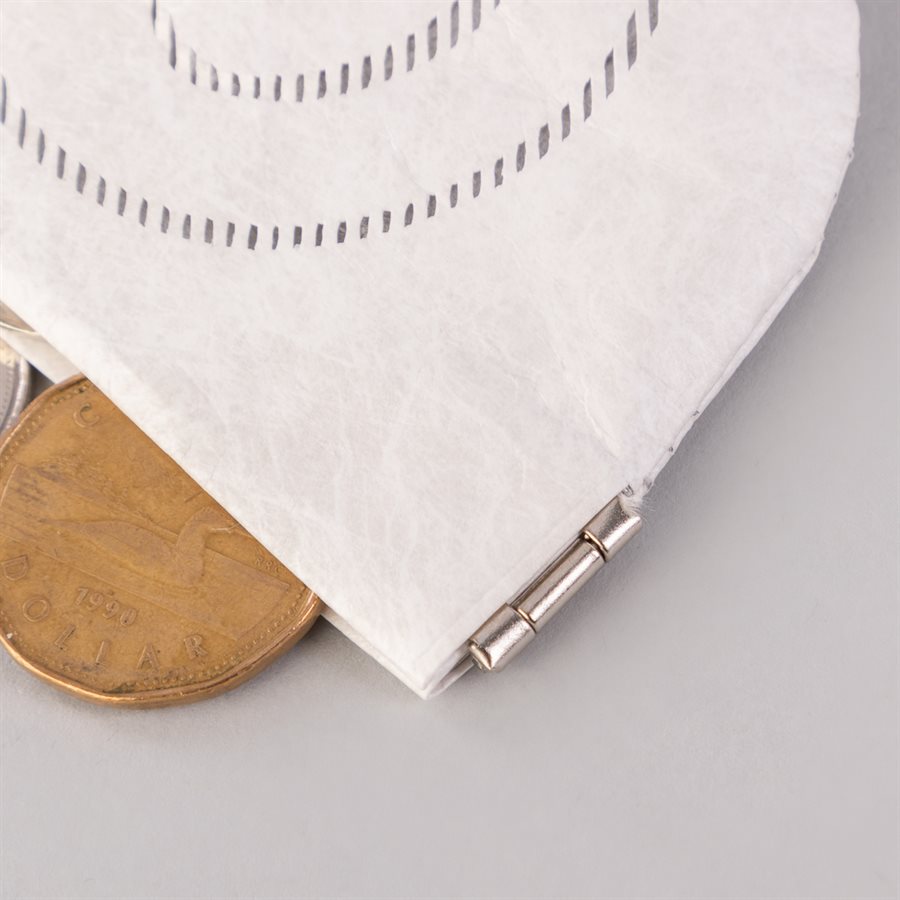 Portemonnaie en tyvek, modèle @, blanc et argent Portemonnaie en tyvek, modèle @, blanc et argent