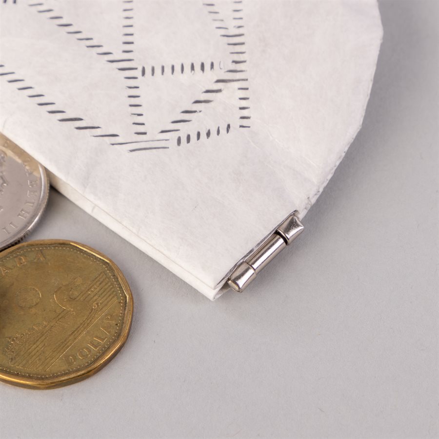 Portemonnaie en tyvek, modèle diamant, blanc et gris Portemonnaie en tyvek, modèle diamant, blanc et gris
