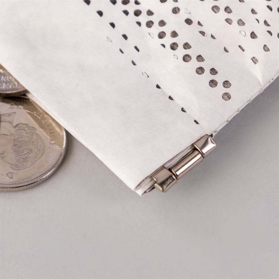 Portemonnaie en tyvek, modèle pointillé, blanc et gris Portemonnaie en tyvek, modèle pointillé, blanc et gris
