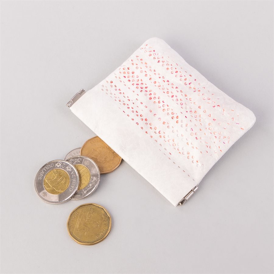 Portemonnaie en tyvek, modèle pointillé, blanc et rose Portemonnaie en tyvek, modèle pointillé, blanc et rose