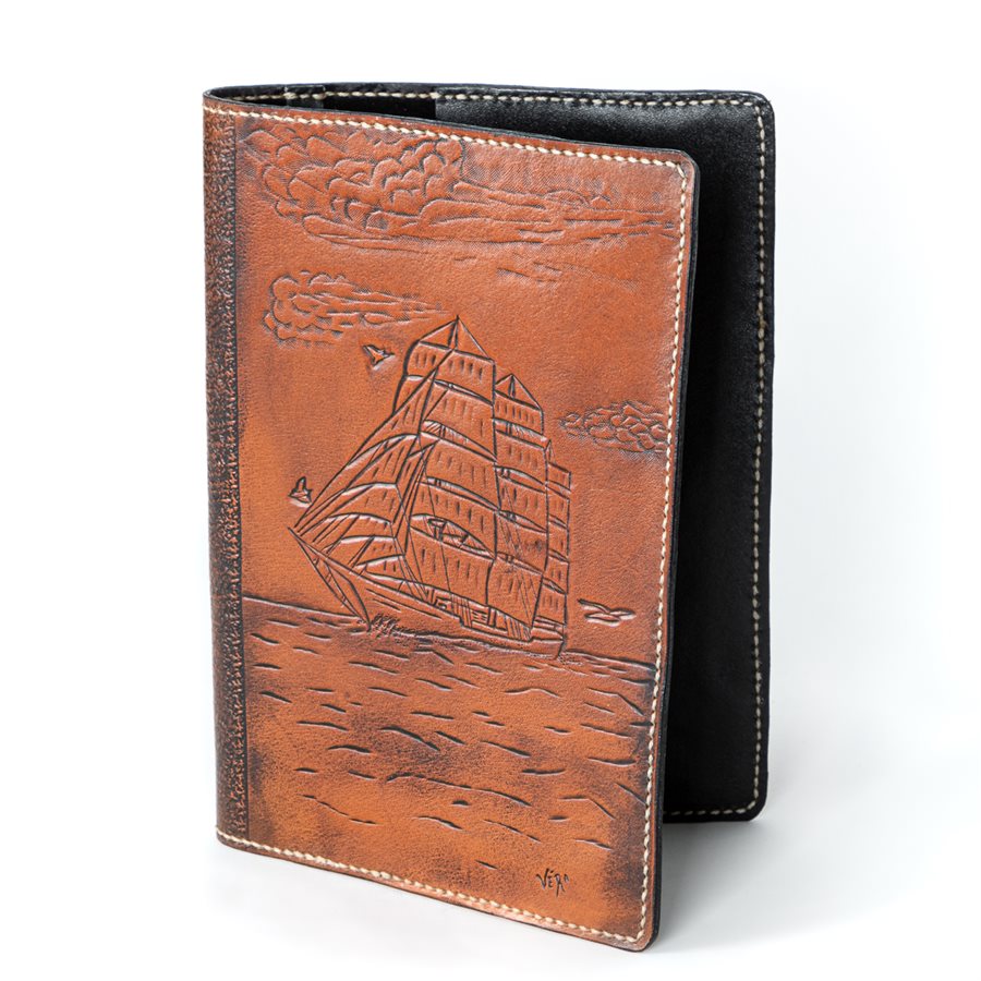 Couvre-livre ou couvre-carnet en cuir repoussé Couvre-livre ou couvre-carnet en cuir repoussé