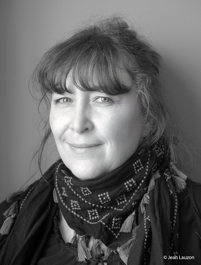 Portrait de l'artiste photographe Nathalie Ampleman Portrait de l'artiste photographe Nathalie Ampleman